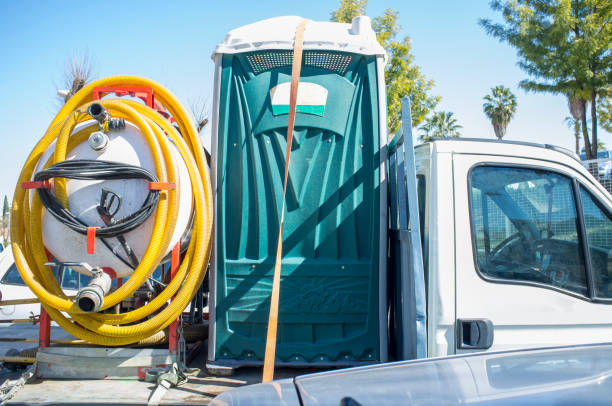 Best Portable restroom trailer rental  in Apple Mountain Lake, VA